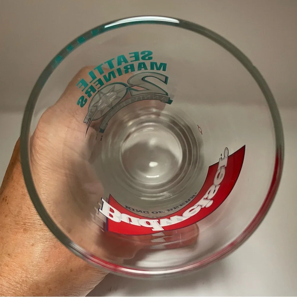 Budweiser pint glass